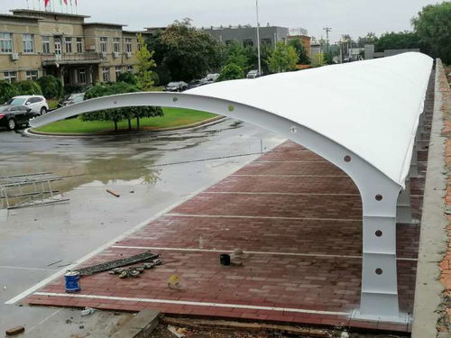 揚(yáng)州7字型膜結(jié)構(gòu)停車棚施工團(tuán)隊 專業(yè)設(shè)計與施工的一體化服務(wù)